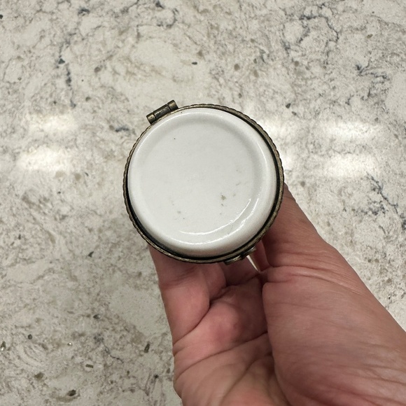 Vintage Angel girl porcelain trinket jewelry box - Picture 6 of 8